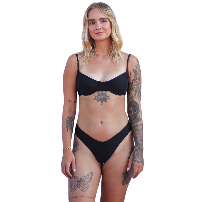 cheeky bikini bottom timeless design Finnish sustainable brand swimwear